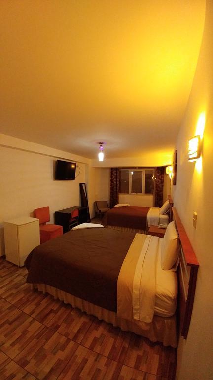 Libertad Hotel Trujillo Bagian luar foto