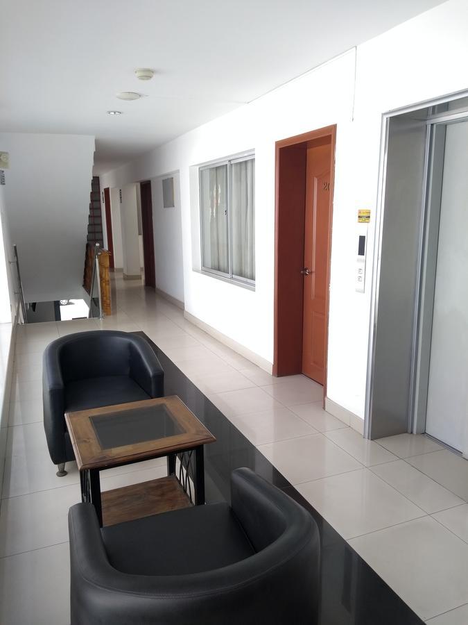 Libertad Hotel Trujillo Bagian luar foto